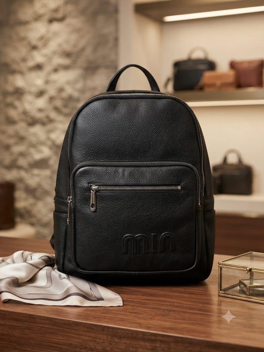 Natural Leather Backpack (Black)